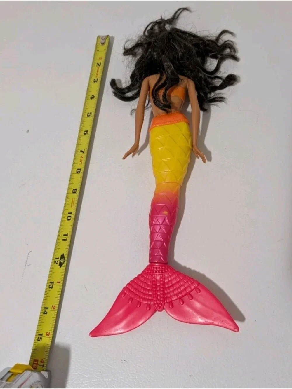 Barbie Mermaid Tale 2 Nikki African American Orange Yellow Pink Fin 15